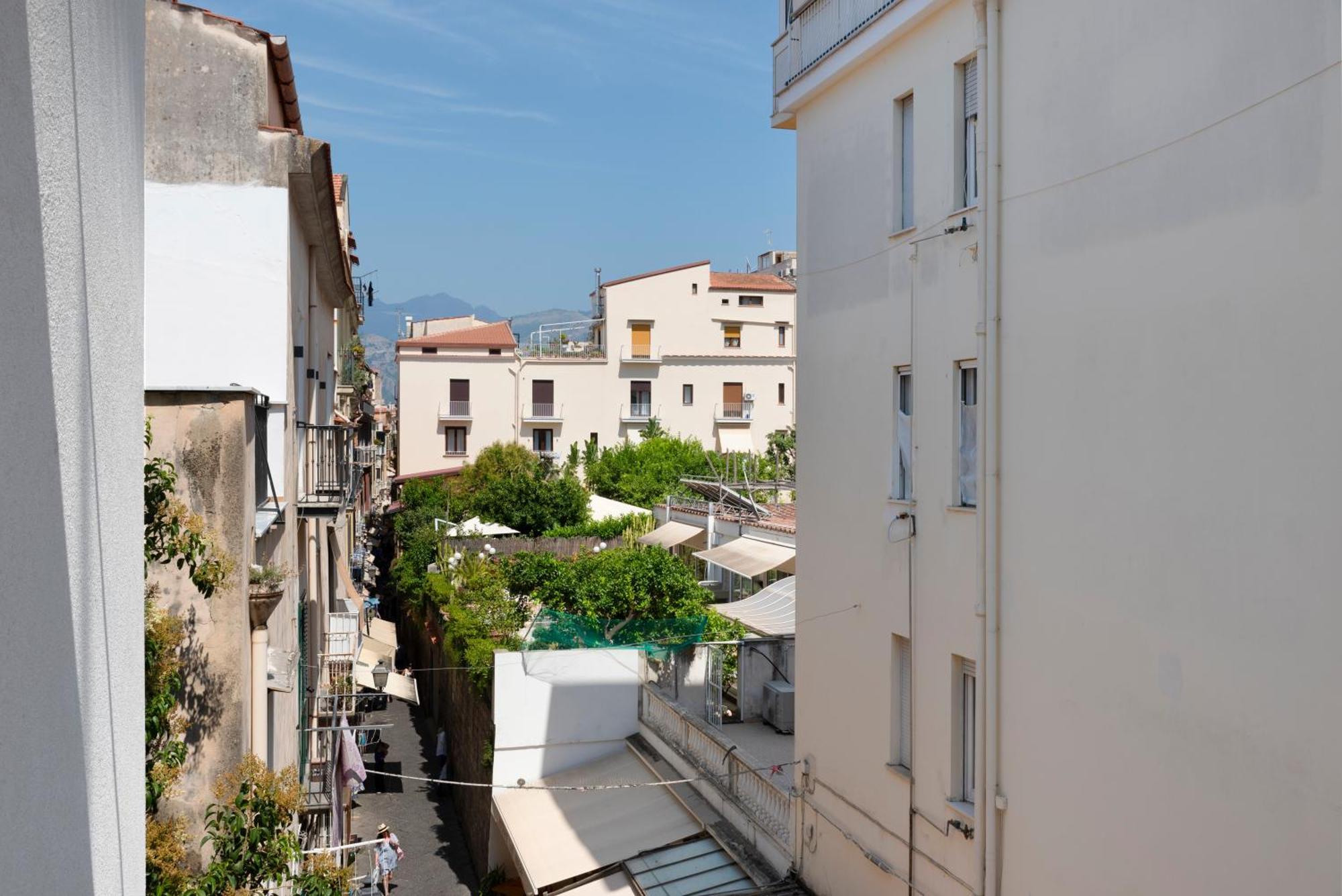 Maison Mimimari - Sorrento Center Luaran gambar